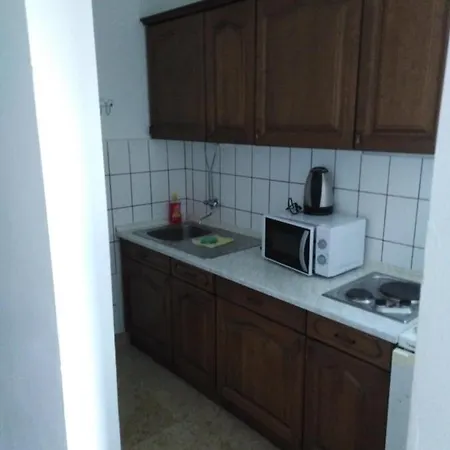 04 - Laurel Apartment Tkon